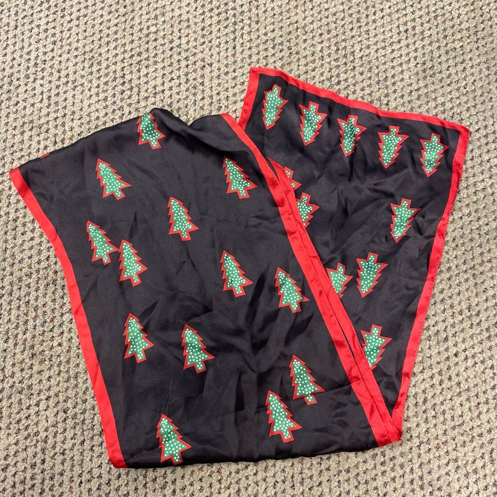 Christmas scarf